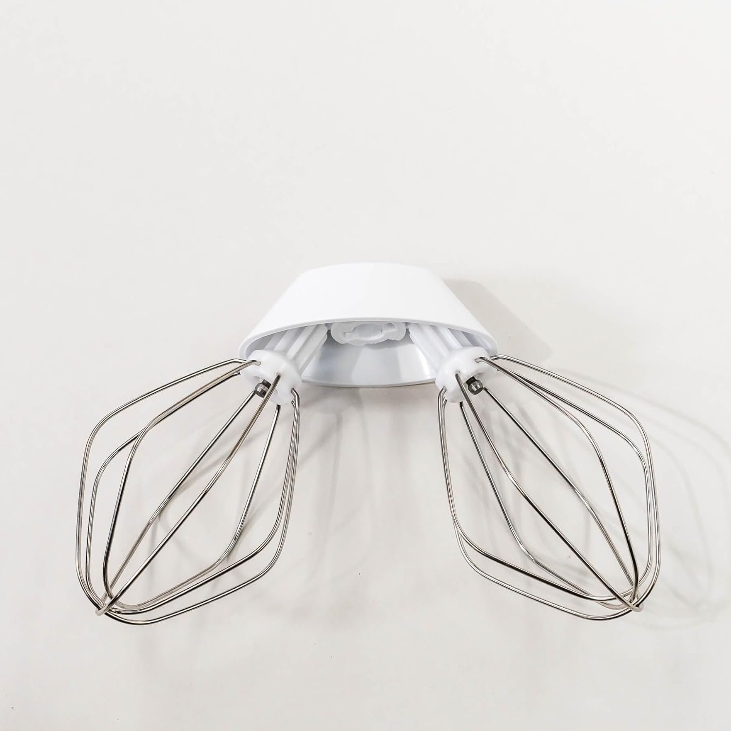 Bosch Universal Plus Stand Mixer 500 Watt, 6.5 Quarts with Wire Whips, Dough Hook & NutriMill Dough Hook Extender Bundle - Image 7