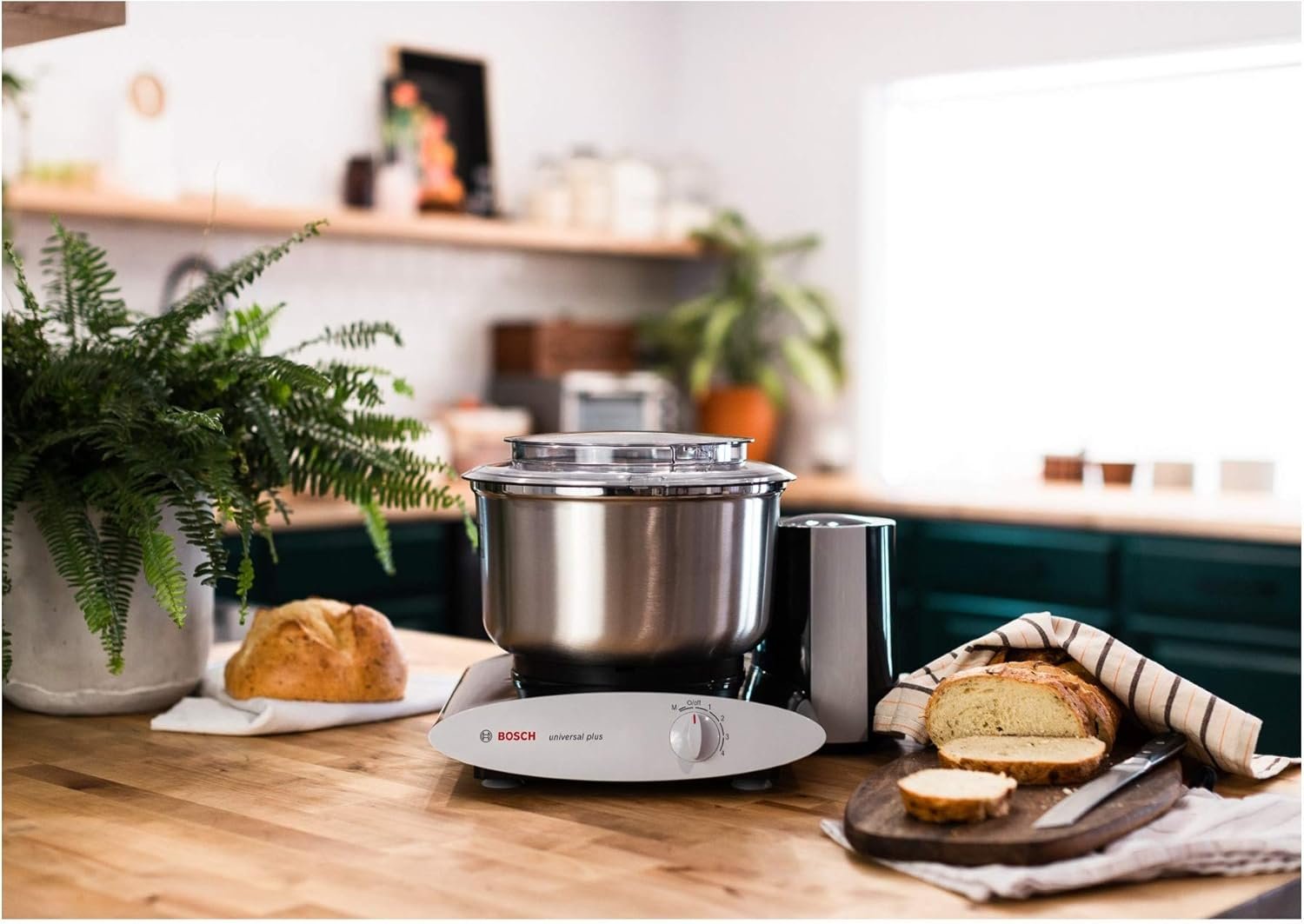 Bosch Universal Plus Stand Mixer - Black 500 Watt, Black - Image 3