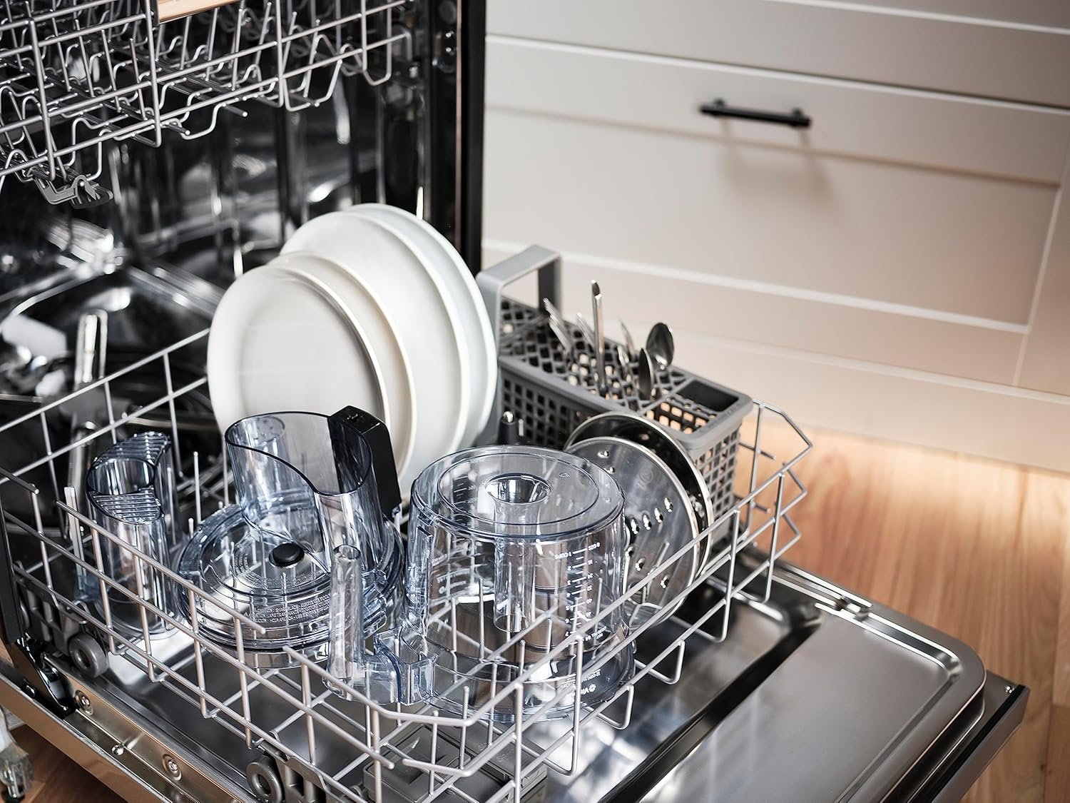 Vitamix 12-Cup Food Processor Attachment with SELF-DETECT™, Compatible with Ascent and Venturist Series, Black - Image 9